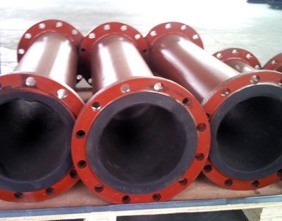 香港衬胶管道与无缝钢管 特性、应用及市场前景对比分析